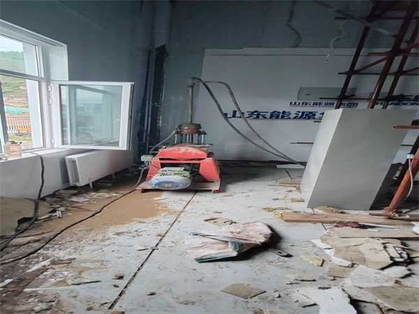 禄劝地基基础下沉墙体裂缝加固注浆顶升施工